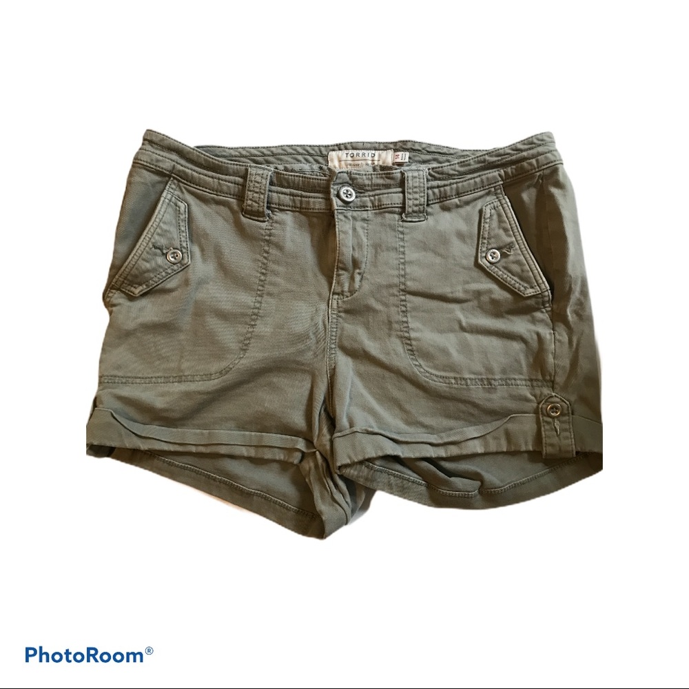 Torrid shorts size 14 army olive green